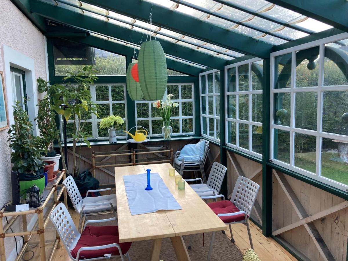 Haus Mit Sauna Und Privatem Badeteich In Anif Bei Salzburg エクステリア 写真